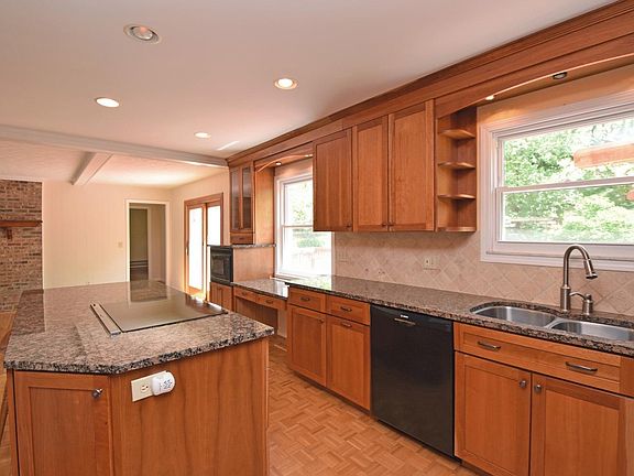 2nd image of 7803 Woodstone Dr