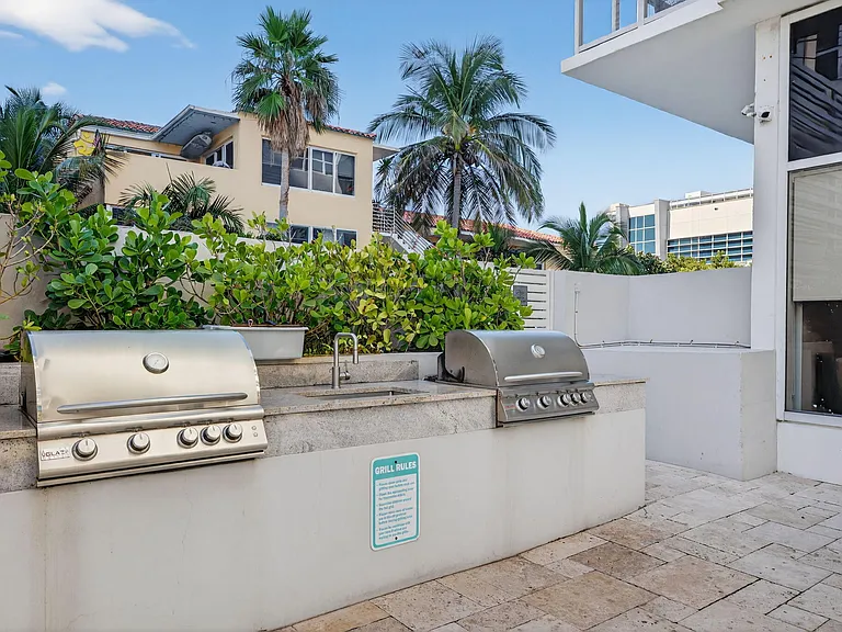 209 N Fort Lauderdale Beach Blvd #8A — Photo 61