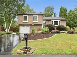 4228 Hunting Creek Dr, Clay, NY 13041