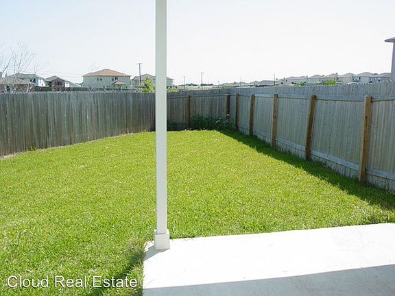 2nd image of 5600 Chuckwagon Cir
