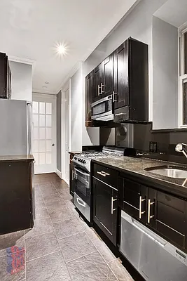 Rented by Centennial Properties NY | media 5