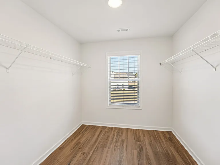 Quinn Residences at Dorchester Place — Photo 227