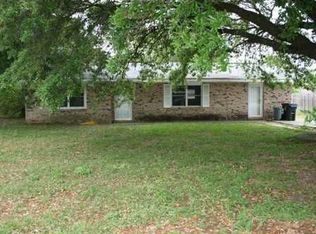 200 Ridgeway Dr, Gulfport, MS 39507