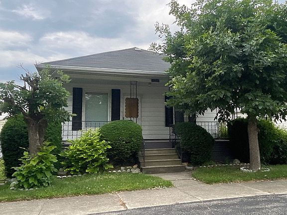 3rd image of 934 Otis Ave