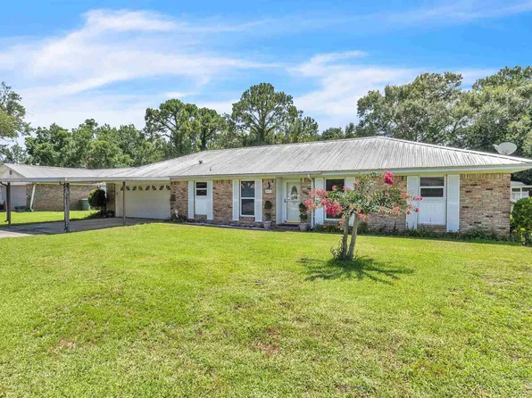 517 Chanterelle Dr, Pensacola, FL 32506