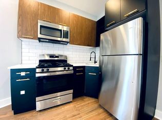 483 Mercer St #1R, Jersey City, NJ 07306