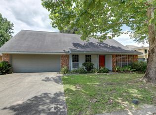 105 Aundria Dr, Lafayette, LA 70503
