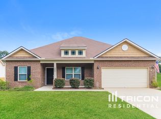 263 Galway Ln, Hampton, GA 30228