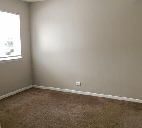 3rd image of 454 E Taylor Ave APT 3W