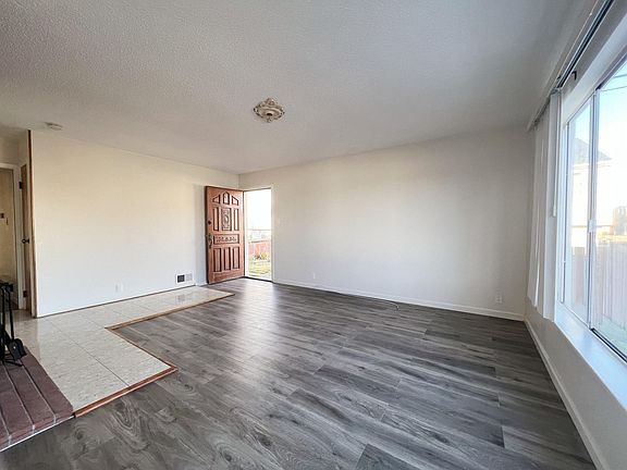 2nd image of 304 El Dorado Dr