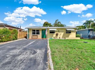 5663 Banana Rd, West Palm Beach, FL 33413