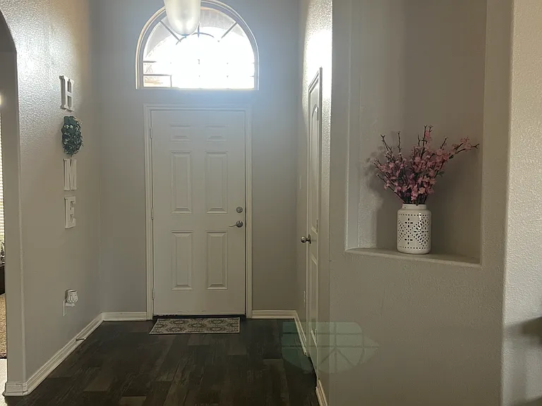 20619 White Lilac Trl — Photo 2