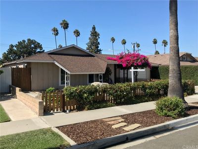 3109 Lincoln Way, Costa Mesa, CA, 92626