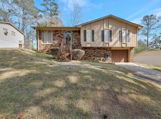 537 Conway Ln, Birmingham, AL 35210