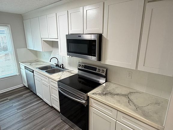 4th image of 1711 Wards Ferry Rd APT 3