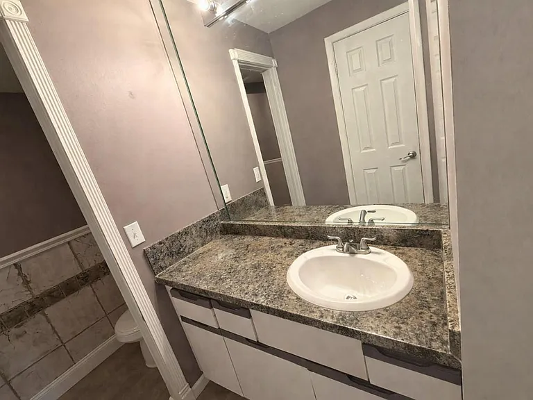 2 Southcreek Ct #D — Photo 11