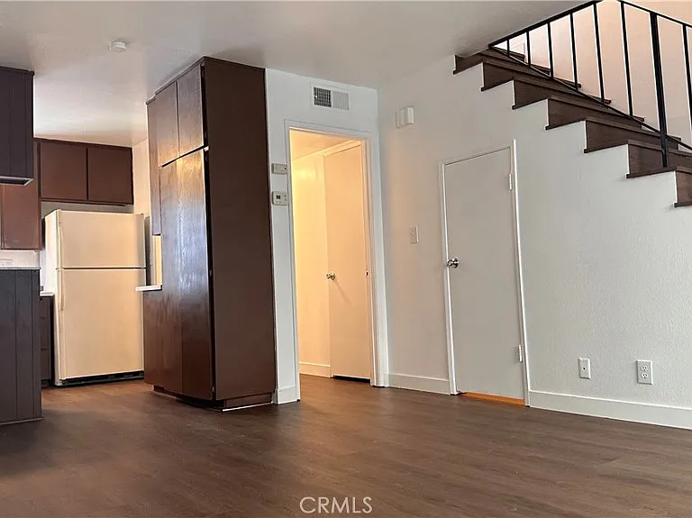 809 S 4th St #5 — Photo 9