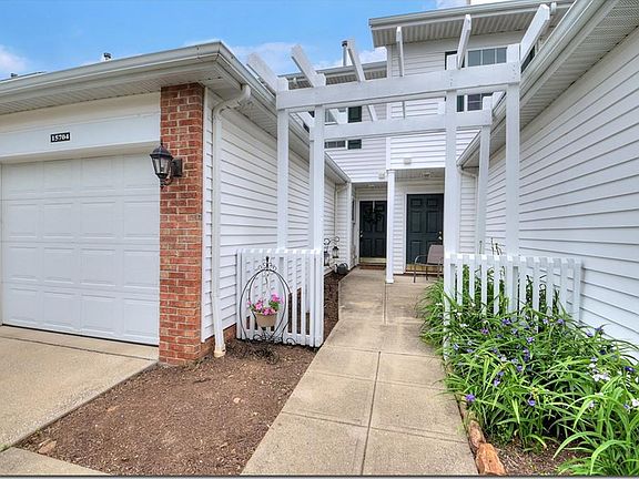 2nd image of 15704 Foxglove Ln