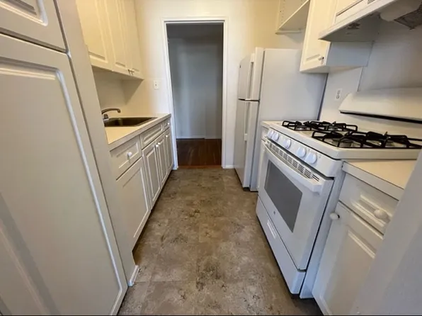 8700 25th Ave APT 3G, Brooklyn, NY 11214