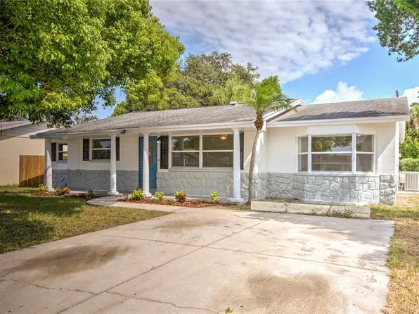 4951 49th Ave N, Saint Petersburg, FL 33709