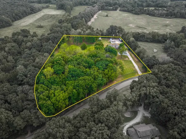 1025 Clara Dr, Eads, TN 38028