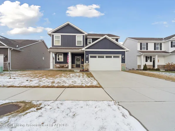 135 Barnsley Dr, Howell, MI 48843