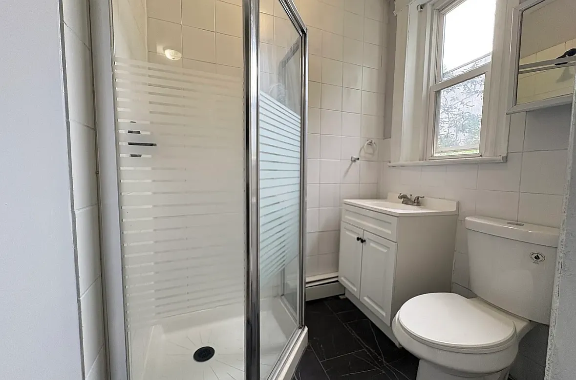 2 bed, $1,500 — Photo 2
