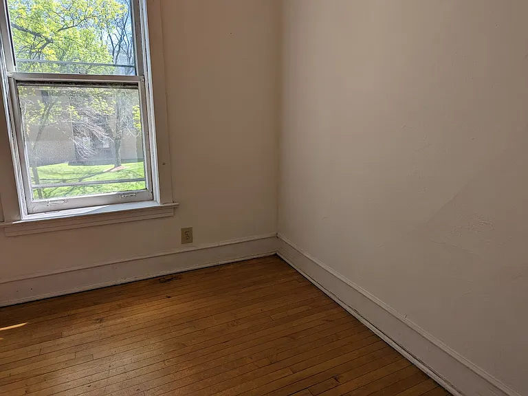 2511 N Prospect Ave #2505-11-19 — Photo 96