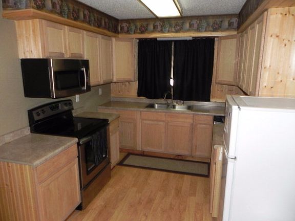 2nd image of 3103 W 16th St