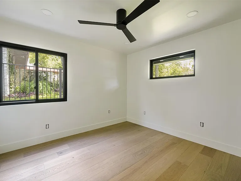 2504 Briargrove Dr — Photo 14
