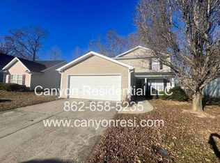 223 Julian Pond Ln, Kernersville, NC 27284