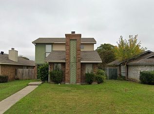 1123 Hemlock Dr, Desoto, TX 75115
