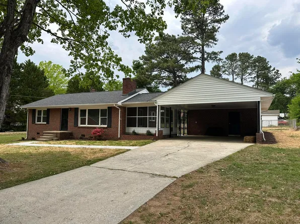 512 E Parker St, Graham, NC 27253