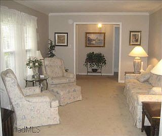 4th image of 1105 Onslow Dr