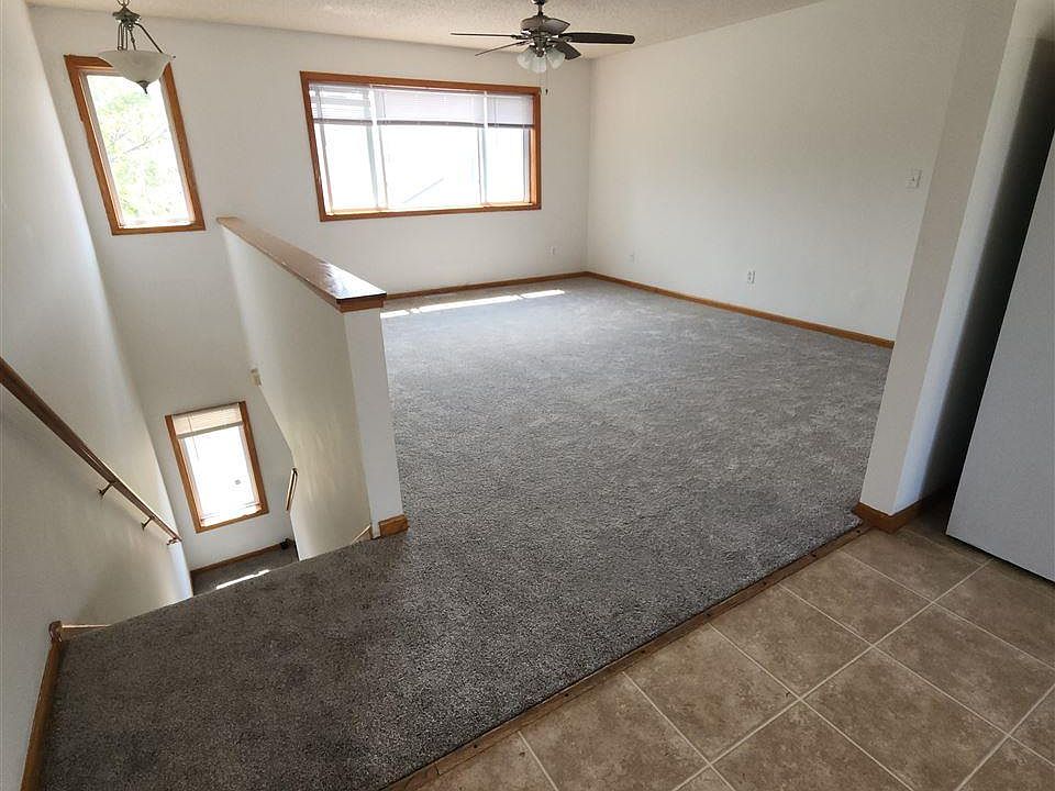 2nd image of 125 Tanager Path