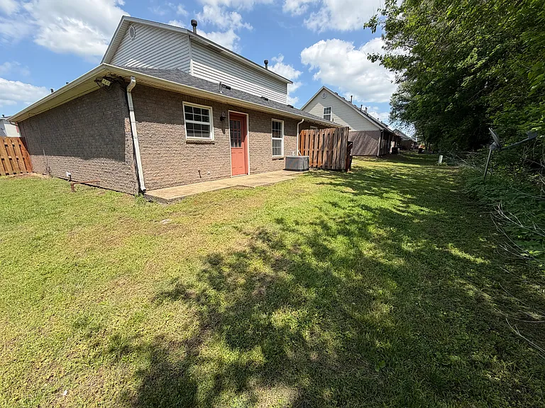 3405 SW Victoria Pl #1 — Photo 15