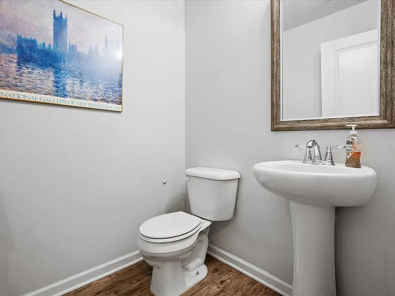 4 Gardenia Dr — Photo 5