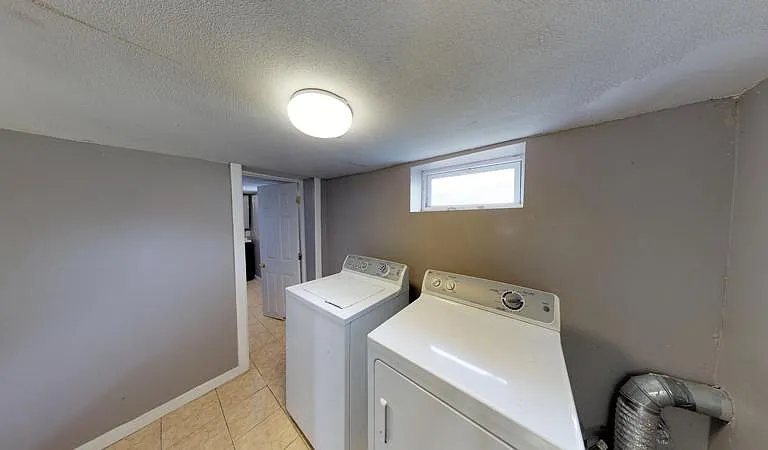 240 Lorraine Ave — Photo 9