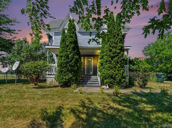 7815 E M 21, Corunna, MI 48817