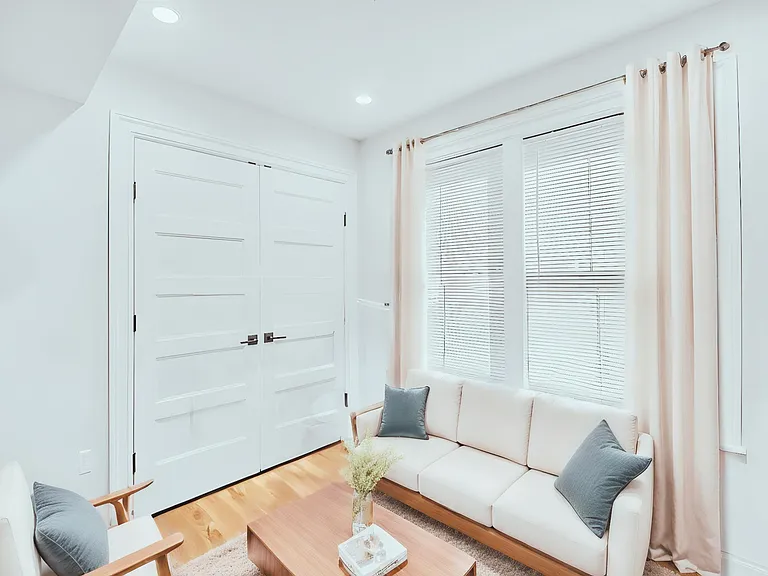 56 Belmont St #2 — Photo 14