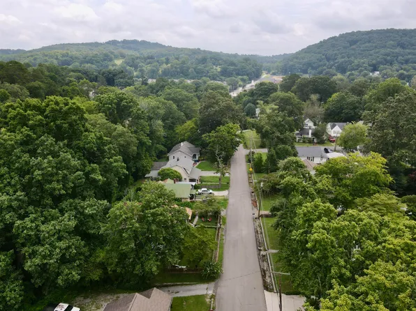 306 California Ave, Red Bank, TN 37415