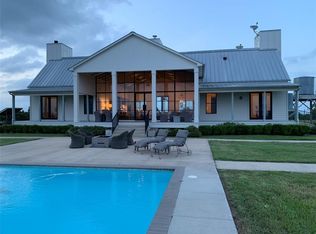 1373 Shupak Rd, Bellville, TX 77418