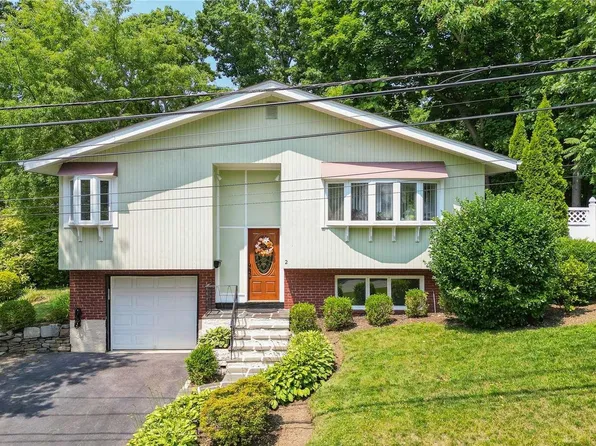 2 Highfield Avenue, Port Washington, NY 11050