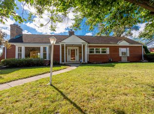 258 W Highland Dr, Chicago Heights, IL 60411