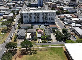 811 Pumehana St, Honolulu, HI 96826
