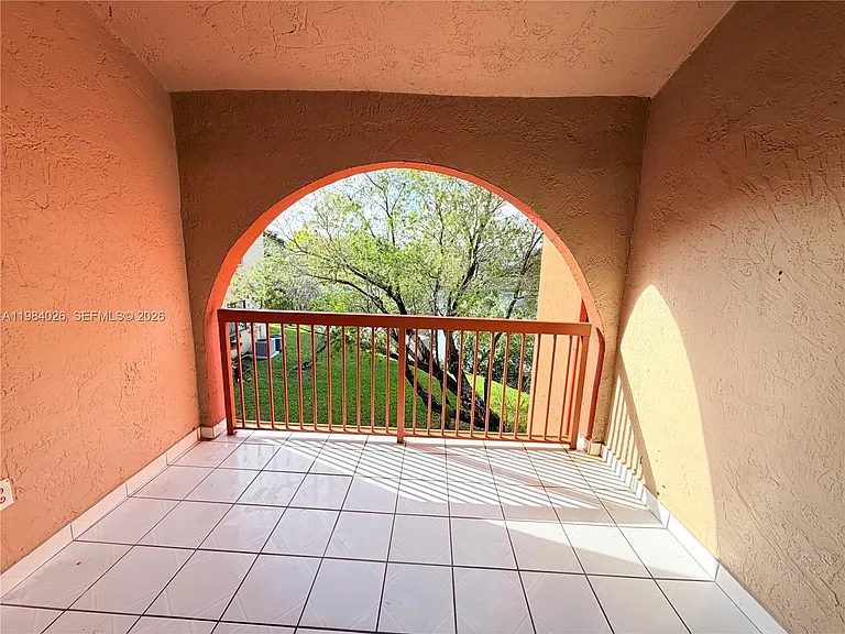 10233 NW 9th Street Cir #206-1 — Photo 4