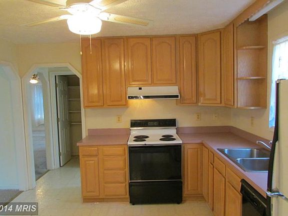 2nd image of 30170 Melissa Ct