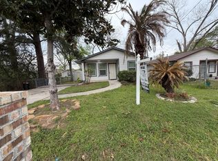 710 Avenue J Pl, Conroe, TX 77301