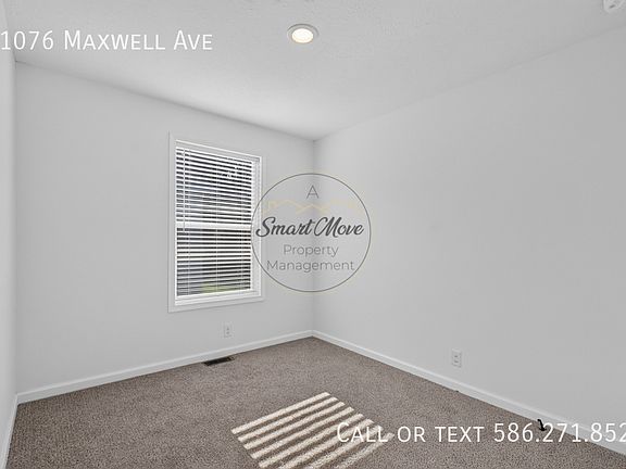 3rd image of 11076 Maxwell Ave