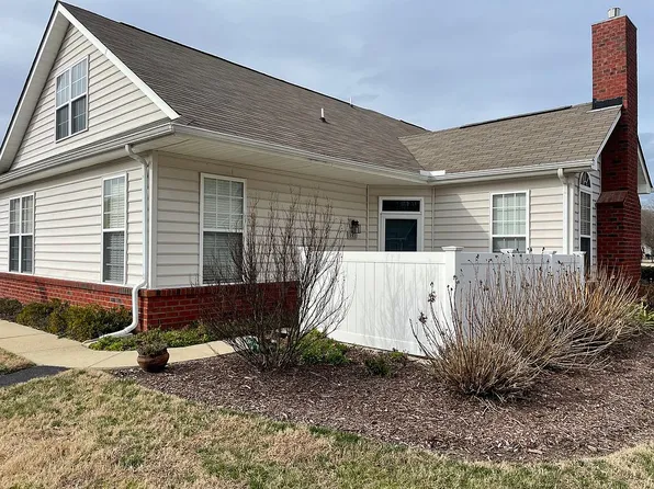 141 Villa Dr, Poquoson, VA 23662